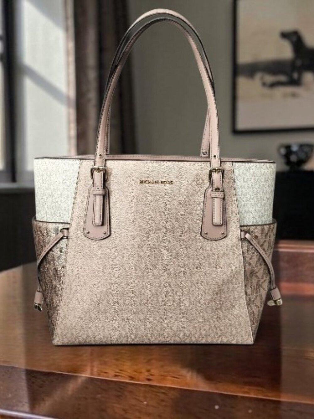 Michael Kors Voyager Large Colorblock Metallic Tote bag COA Powder Blush Pink